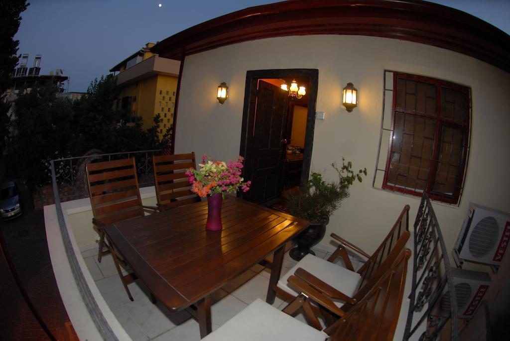 Kaleici Lodge Aparts Antalya Exterior photo